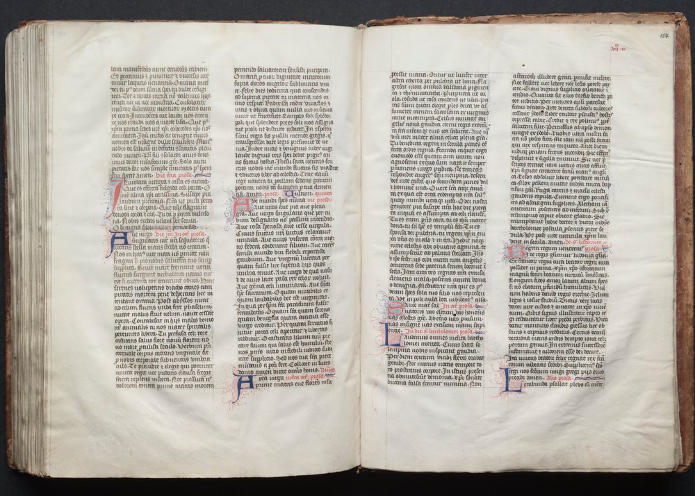 Das Gotha Missale: Fol. 154r, Text, ca. 1375 von Master of the Boqueteaux