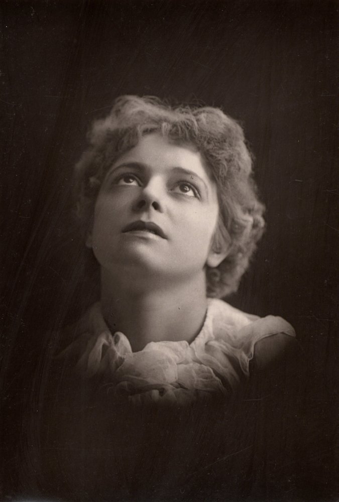 Olga Brandon (geb. 1865) australisch-geborene Schauspielerin (Woodburytypie) von W. and D. (after) Downey