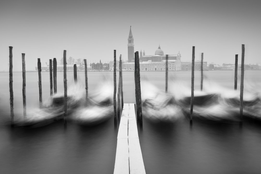 Neblige Venedig-Pfähle von Alessandro Tagliapietra