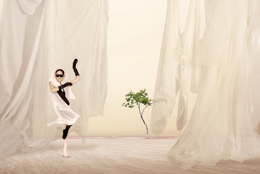 Ätherische Tanzaufführung von Christine von Diepenbroek