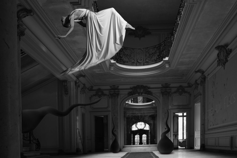 Surreales schwebendes Herrenhaus-Traum von Christine von Diepenbroek