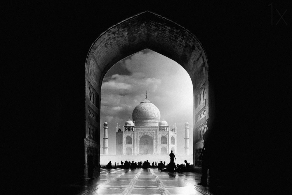 Majestätisches Taj Mahal Tor von Hussain Buhligaha