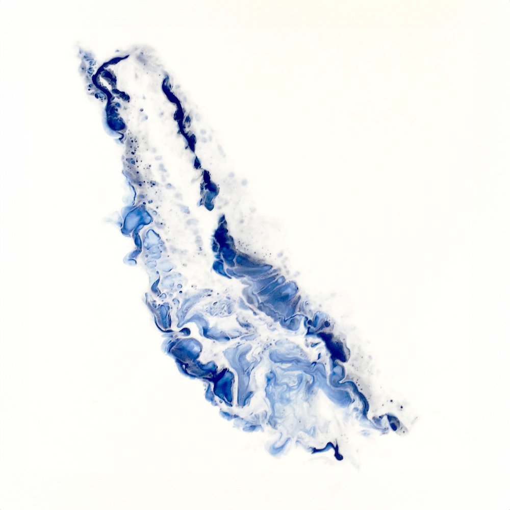 Indigo Flüssiger Fluss von Jonas Weikel