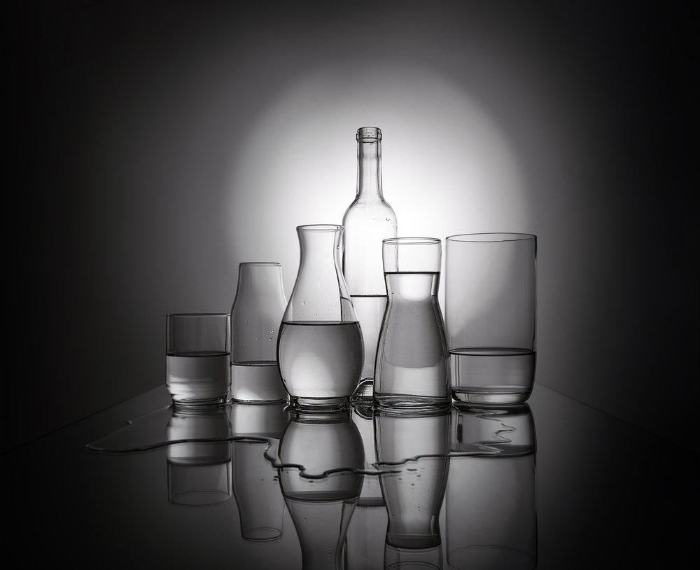 Elegante Glasreflexionen von Margareth Perfoncio