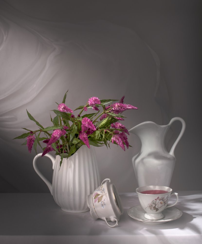 Elegante Teestundenblumen von Margareth Perfoncio