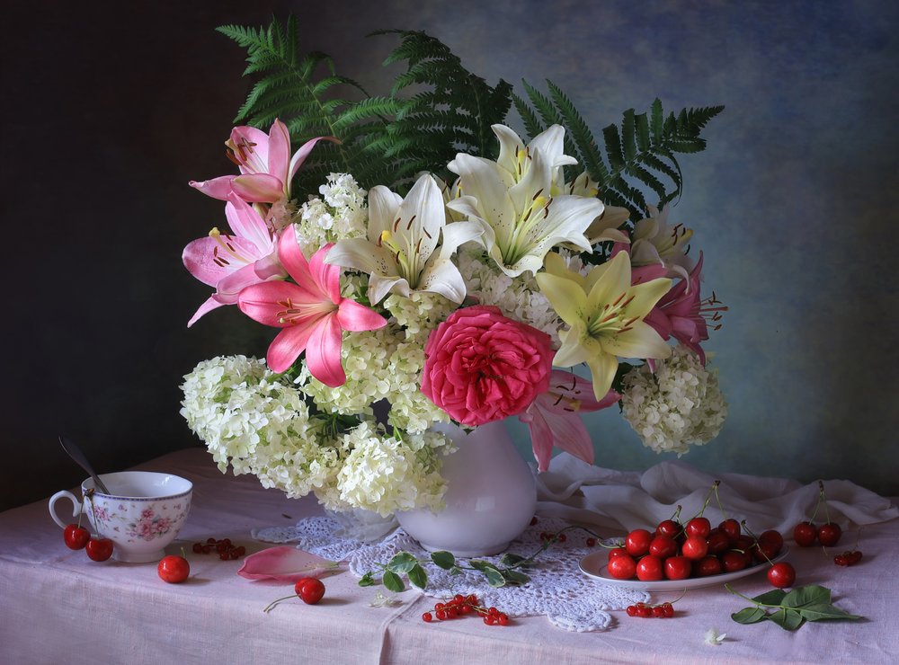 Sommerliches Blumenstillleben von Tatyana Skorokhod