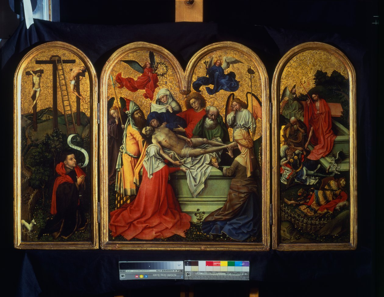 Das Seilern-Triptychon - Die Grablegung von Master of Flémalle