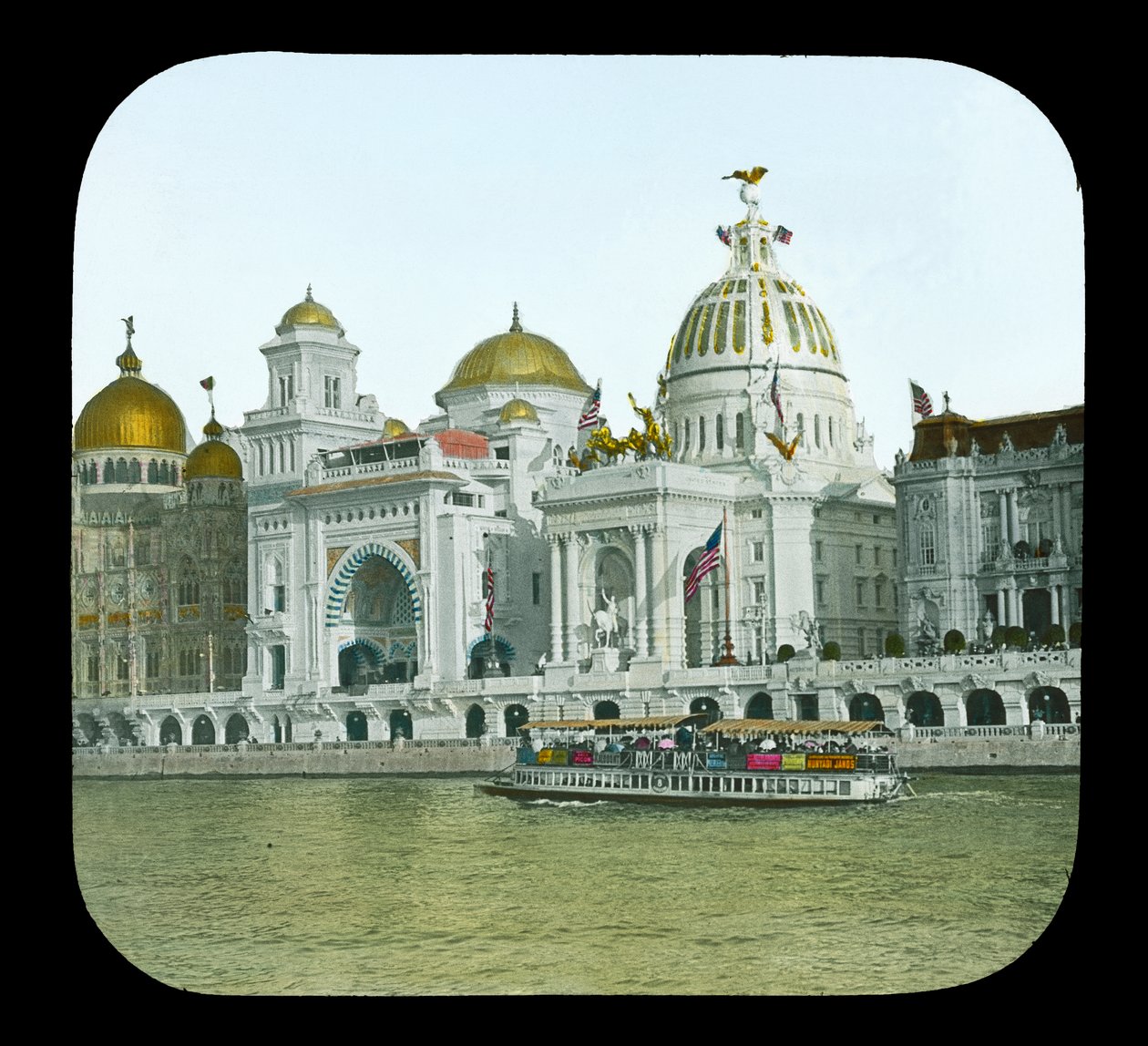 Pariser Weltausstellung: Quai des Nations, der Osmanische Pavillon und der Pavillon der Vereinigten Staaten, 1900 von French Photographer