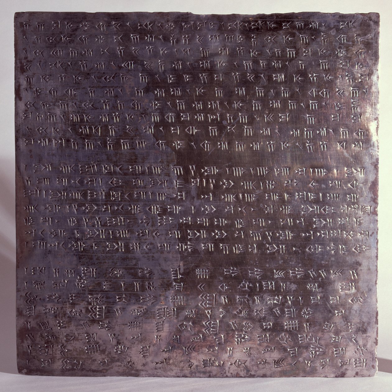 Apadana-Gründungsplatten von Darius, aus Persepolis, graviert in dreisprachiger Schrift: Altpersisch, Elamitisch und Babylonisch, spätes 6. Jahrhundert v. Chr. von Achaemenid