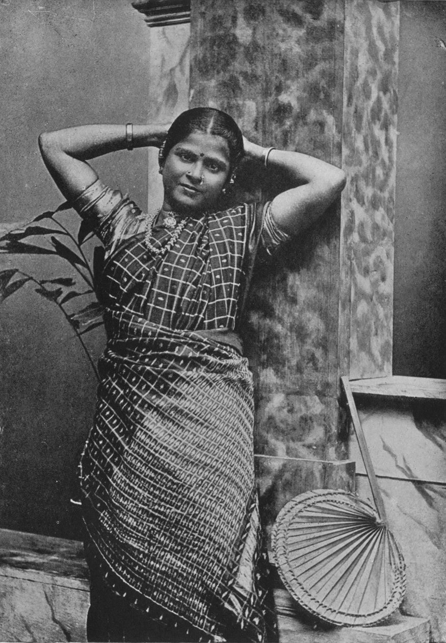 Hochkastige Tamil-Dame, ca. 1890, 1910 von Alfred William Amandus Plate