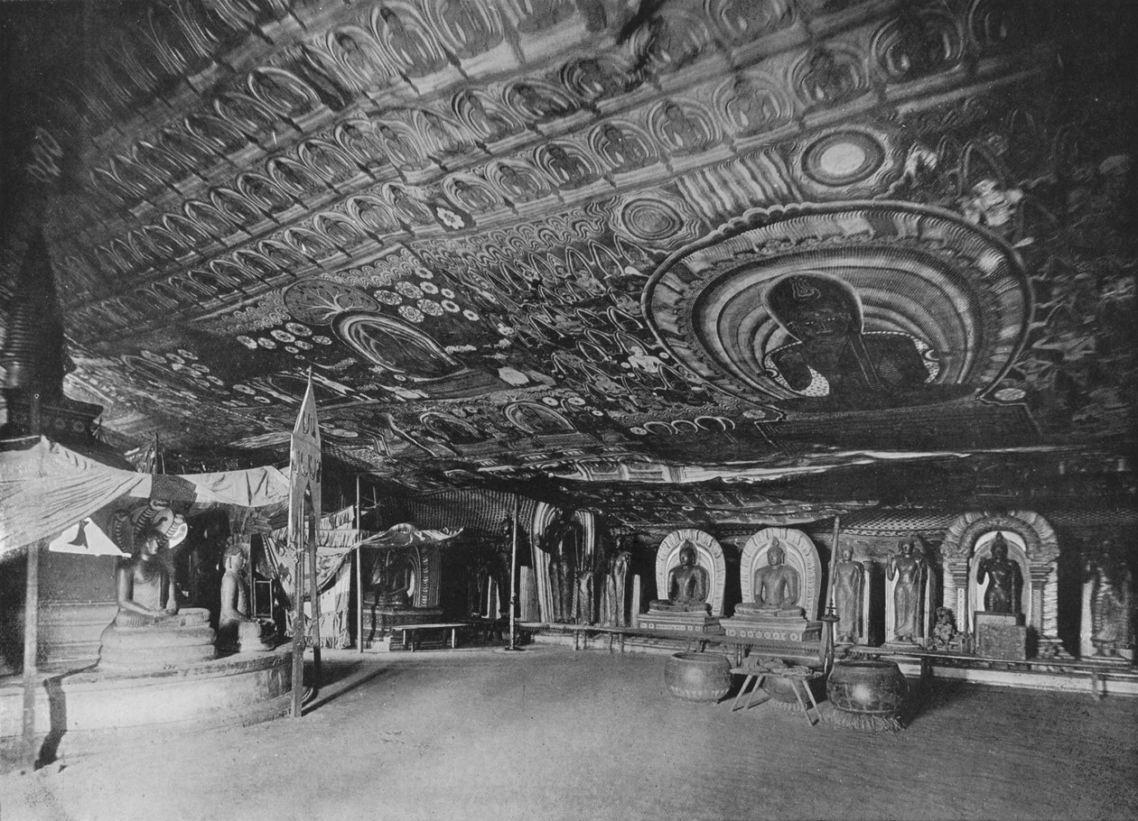 Rangiri-Felsentempel, Dambulla, um 1890, 1910 von Alfred William Amandus Plate