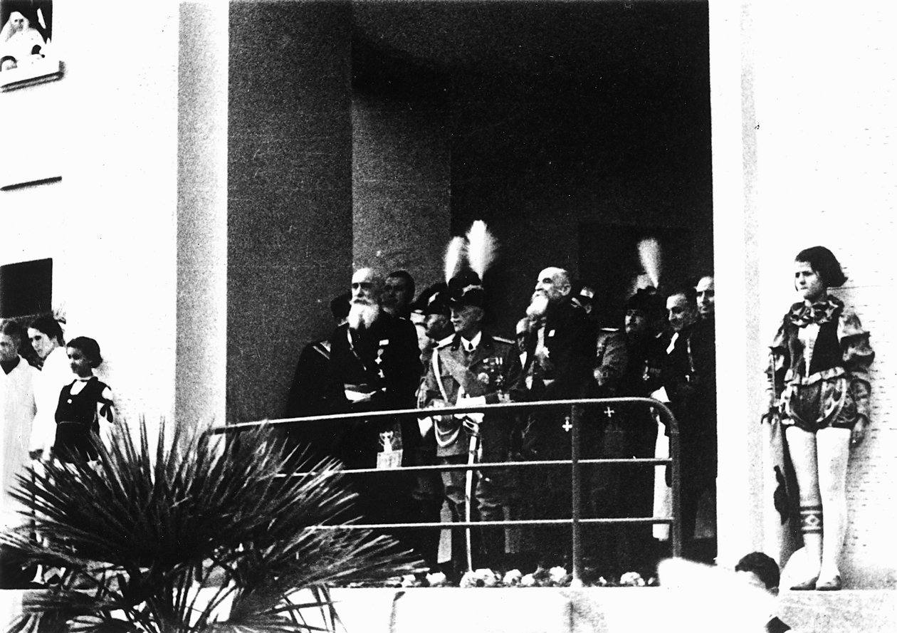 Villa Rosa Maltoni Mussolini: Offizieller Besuch von Viktor Emanuel III. von Fratelli Alinari