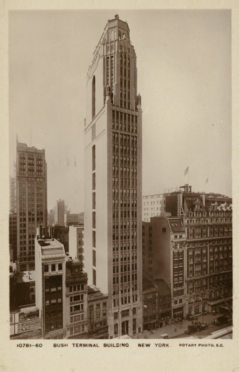 Bush Terminal Building, New York City, USA von American Photographer