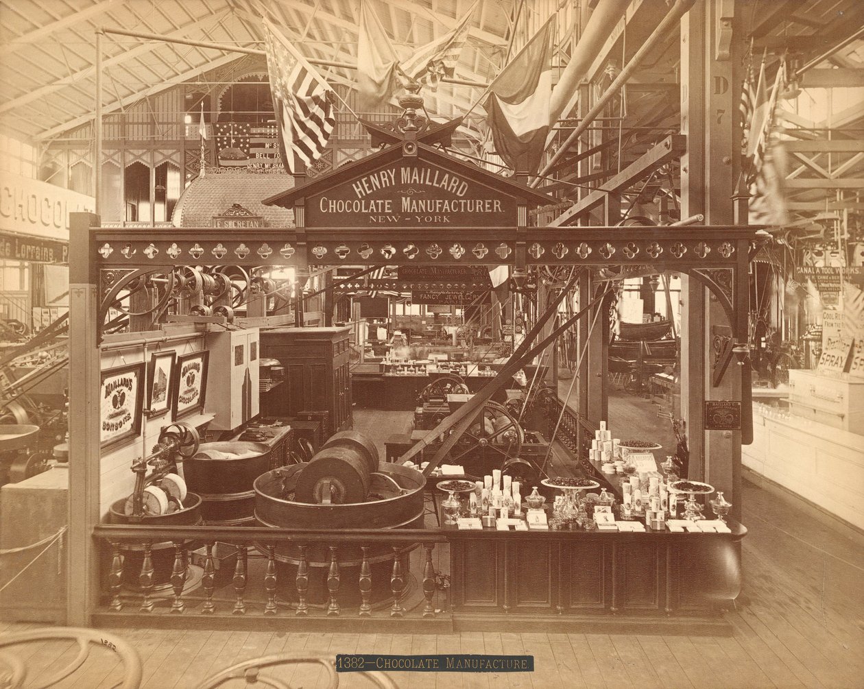 Henry Maillards Ausstellung - Maschinenhalle von American Photographer