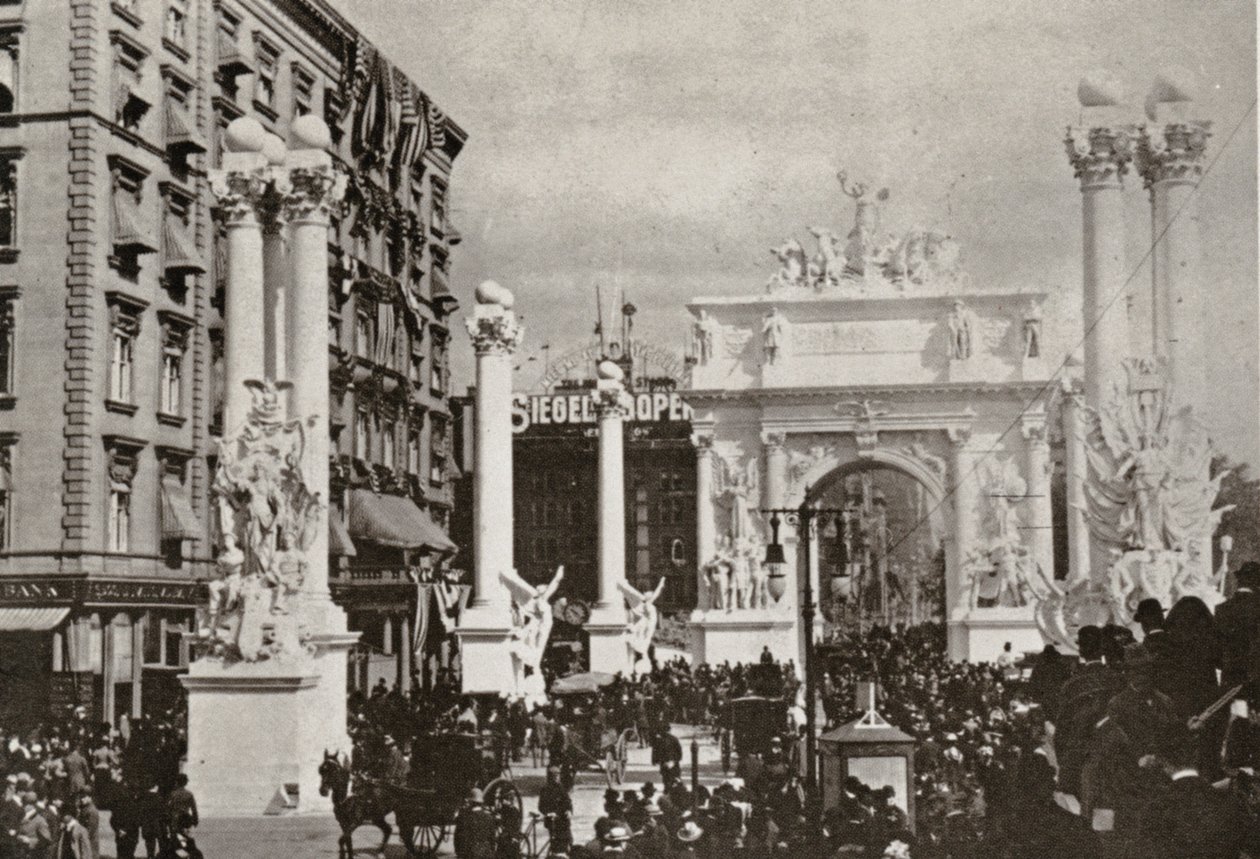 Der Dewey-Bogen vor dem Fifth Avenue Hotel an der 23rd St., New York City, zur Feier des Sieges über Spanien, 1899 von American Photographer