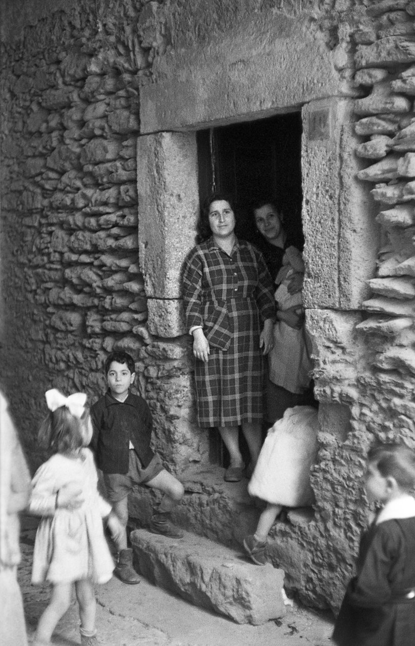 Crotone - Steinhaus von Ando Gilardi