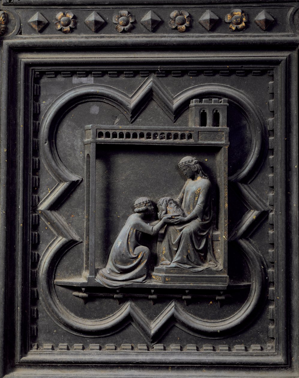 Salome bringt das Haupt Johannes des Täufers zu ihrer Mutter Herodias, Frau von Herodes, achtzehntes Panel der Südlichen Türen des Baptisteriums von San Giovanni, 1336 von Andrea Pisano