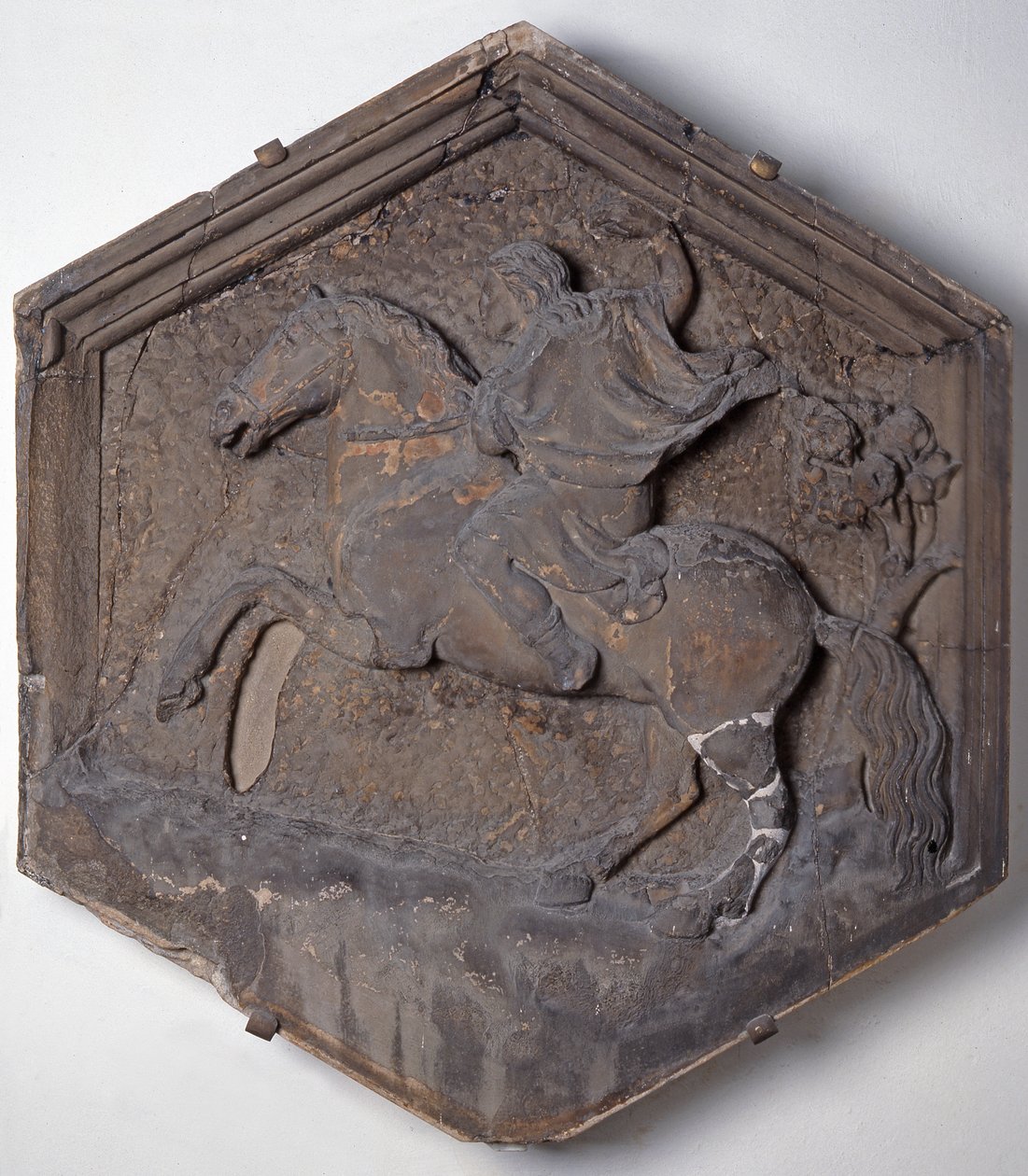 Die Kunst der Jagd, sechseckige dekorative Reliefkachel aus einer Serie, die die Praktiker der Künste und Wissenschaften darstellt, möglicherweise basierend auf Entwürfen von Giotto (ca. 1266-1337) ca. 1334-48 von Andrea Pisano