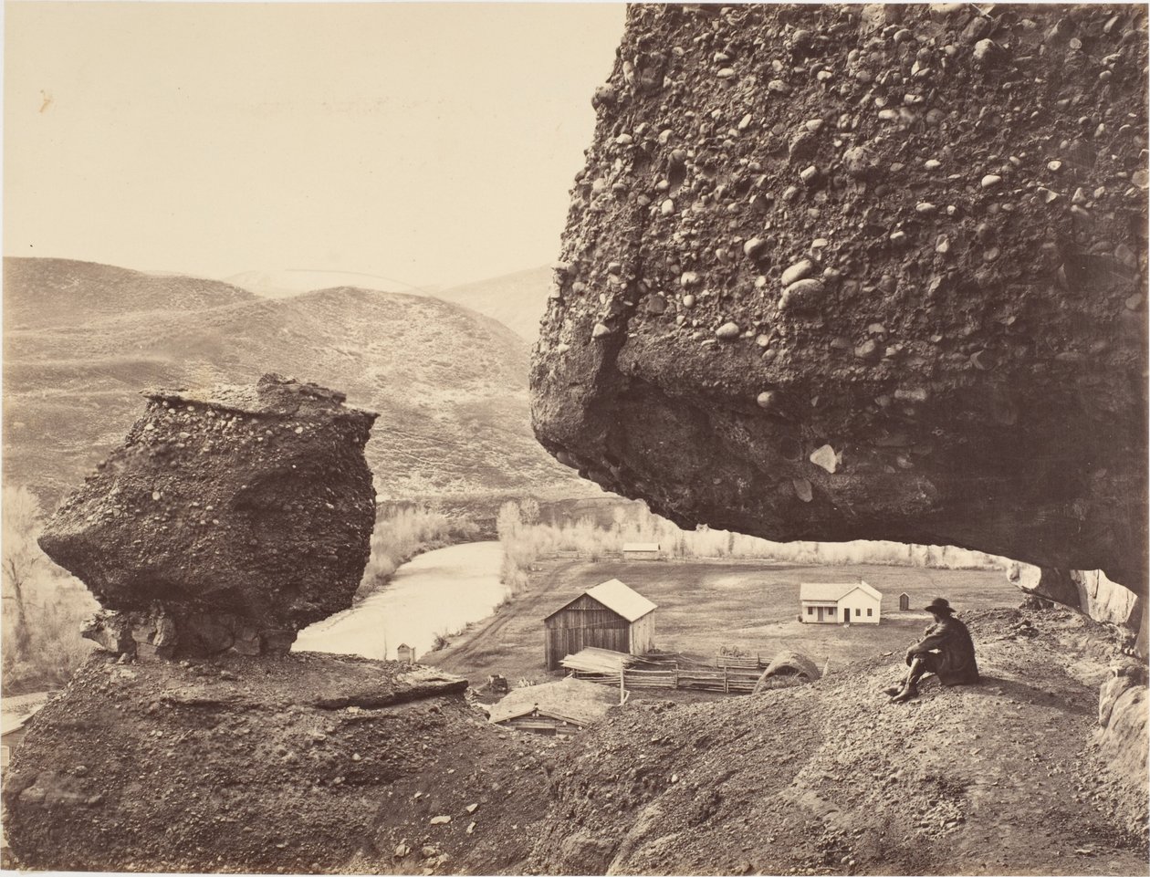 Hängender Felsen, Fuß des Echo Canyon von Andrew Joseph Russell