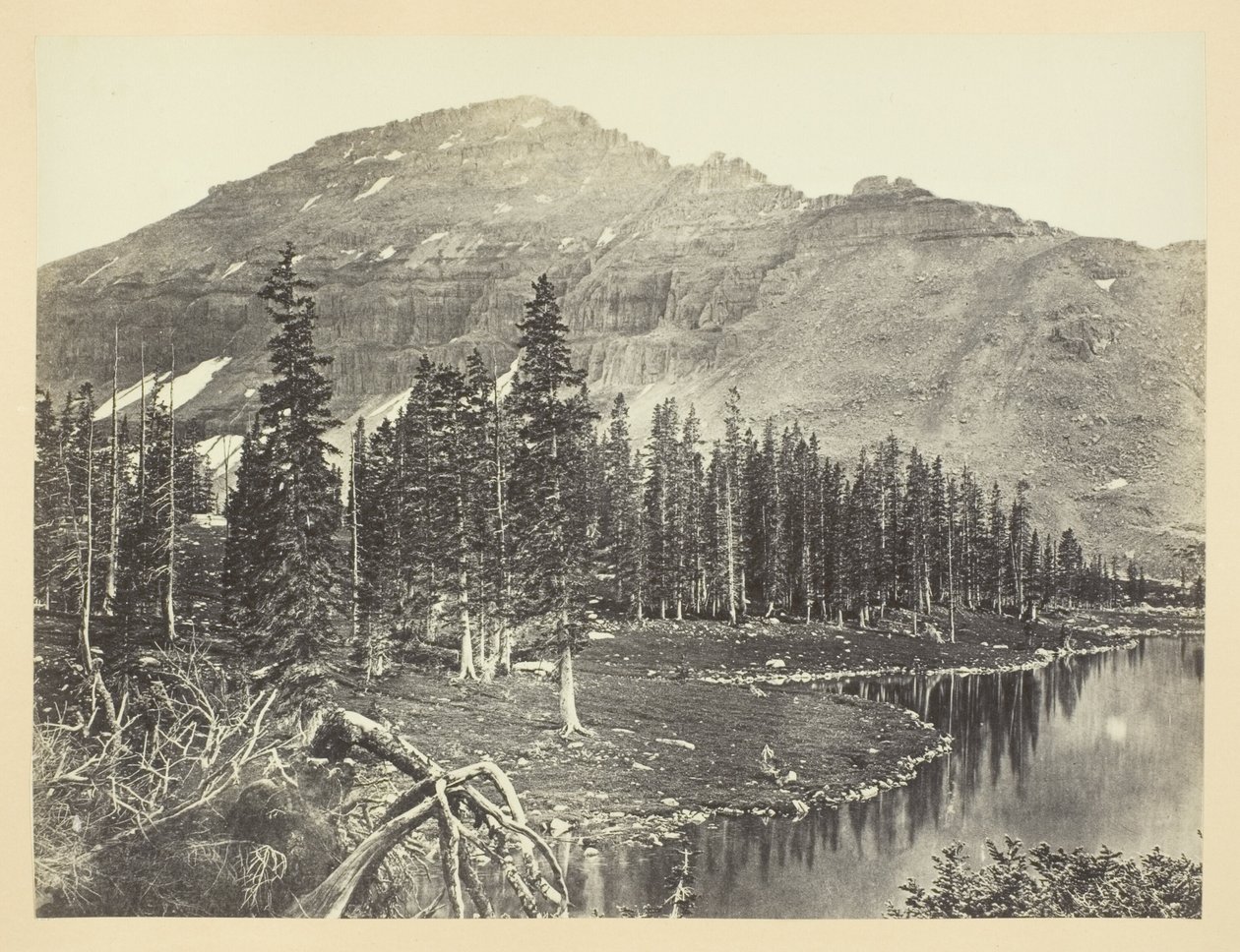 See am Kopf des Bear River, Uintah-Gebirge von Andrew Joseph Russell