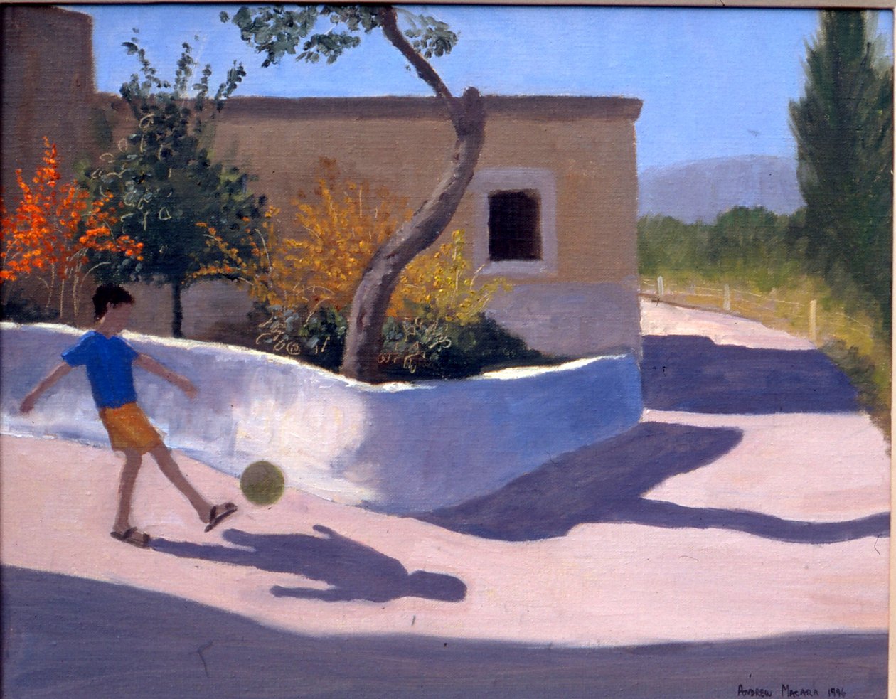 Junge mit einem Fußball, Griechenland von Andrew Macara