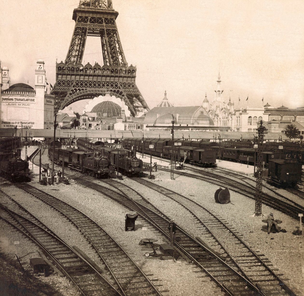 Weltausstellung 1900 - Exposition Universelle de 1900 in Paris: Der Bahnhof Champs de Mars - Privatsammlung von Anonymous Anonymous
