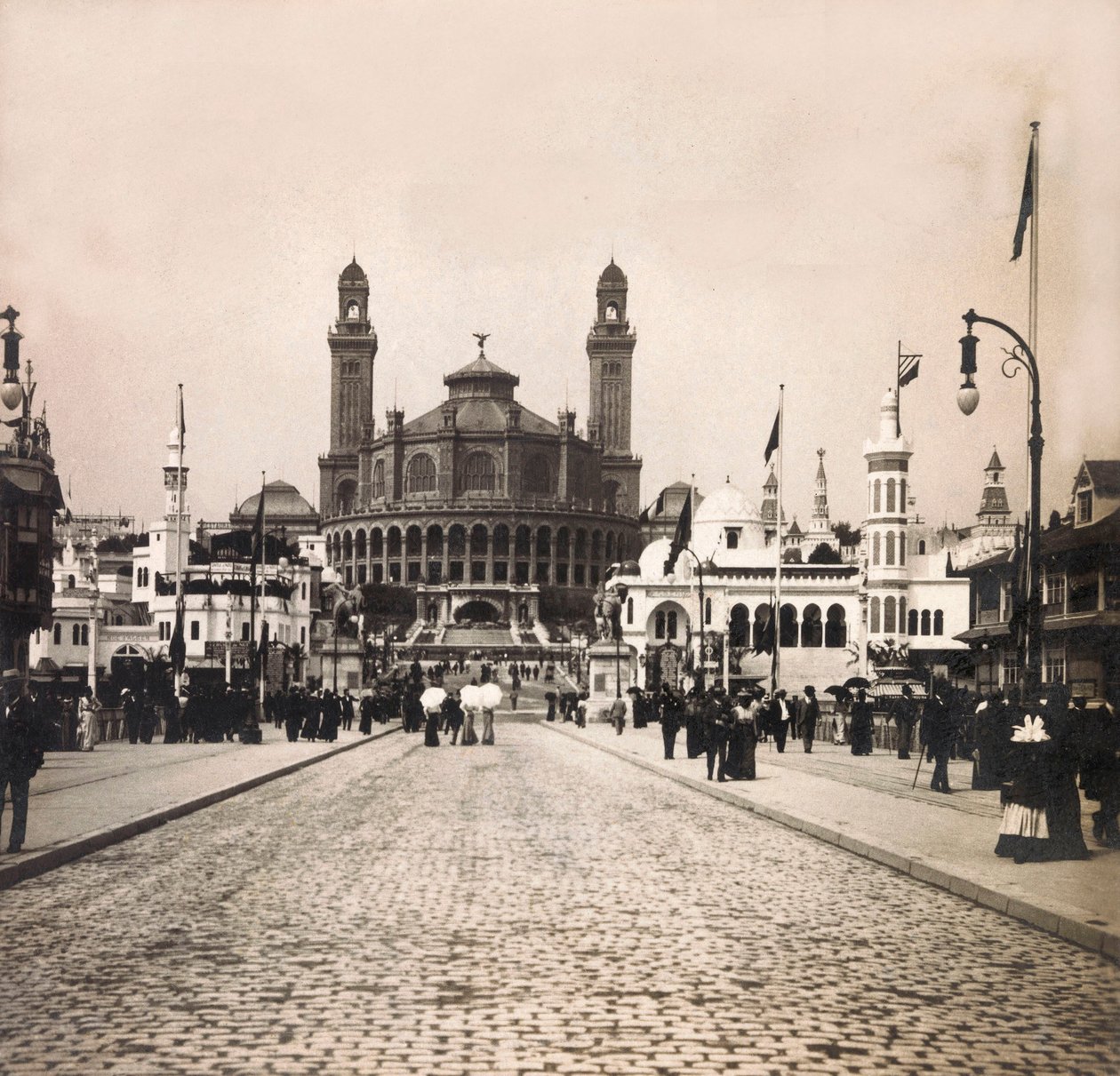 Weltausstellung 1900 - Exposition Universelle de 1900 in Paris: Le Trocadero. Private Sammlung von Anonymous Anonymous