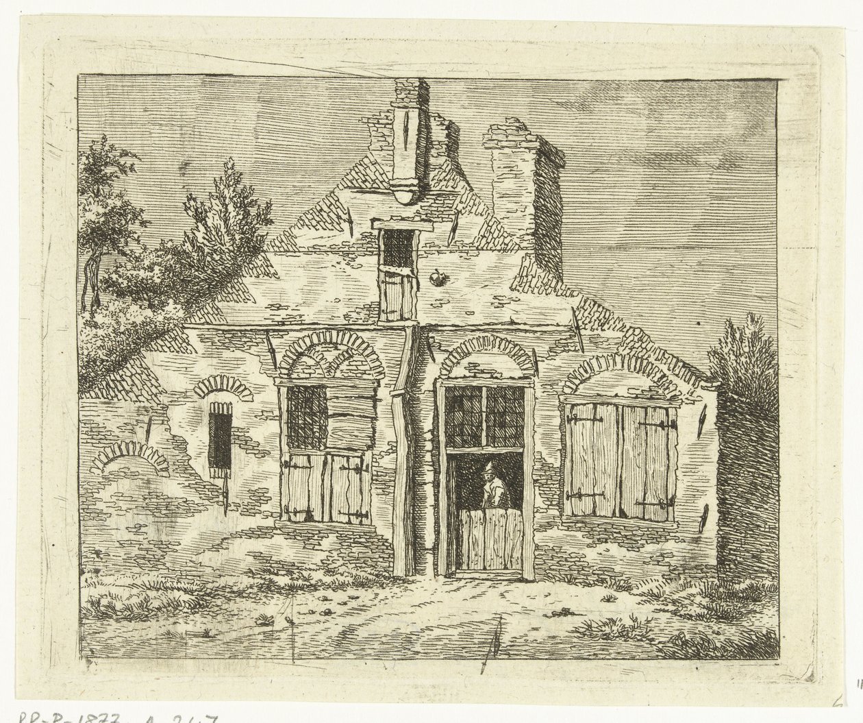 Mann in altem Haus, über die Tür nach draußen schauend von Anthonie van den Bos