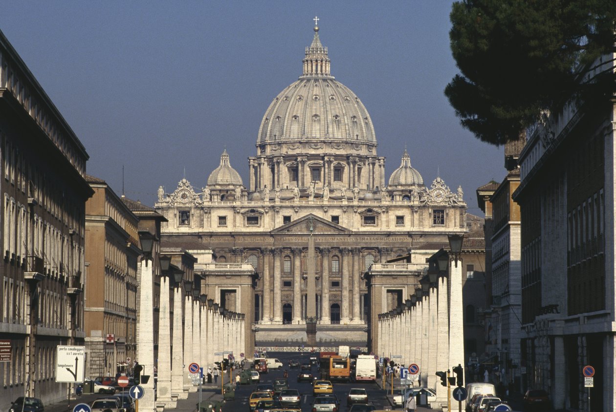 Blick auf St. Peter von der Via della Conciliazione von Antonio da Sangallo