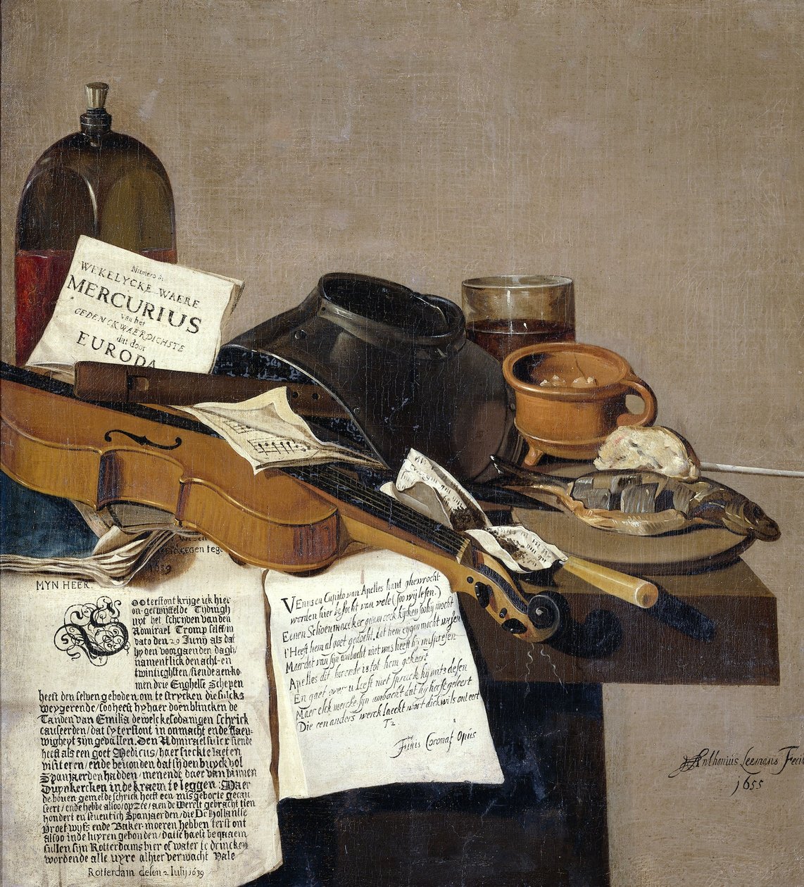 Stillleben mit Flugblättern, einer Violine, Flöte, Essen und Flugblättern von Antonius Leemans