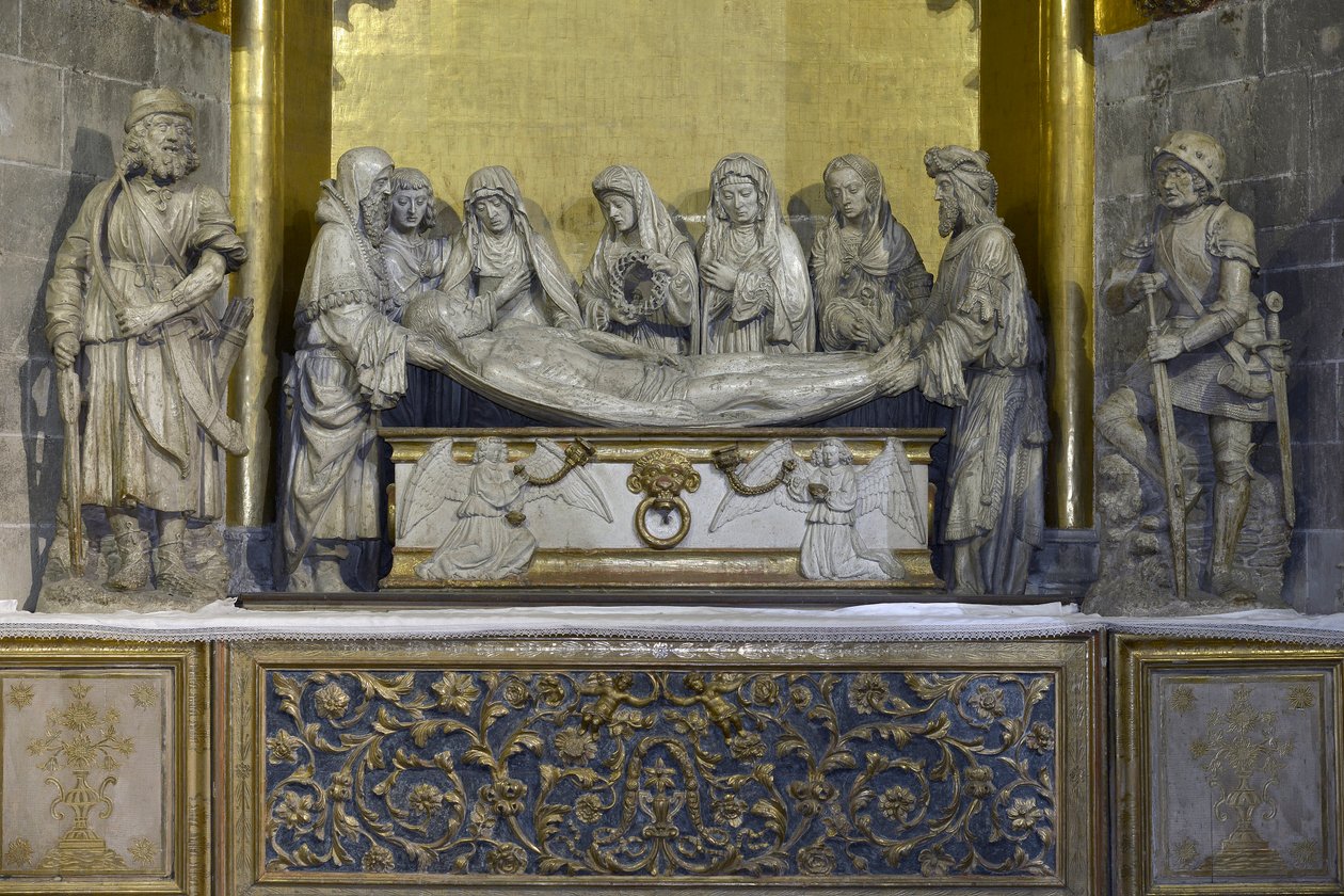 Das Grab: Das Leichentuch Christi wird von Nikodemus und Joseph von Arimathäa gehalten, der den Kopf Jesu hält, dahinter stützt der heilige Johannes die Jungfrau Maria, gefolgt von drei Frauen, die erste trägt die Dornenkrone und die letzte ist Maria Magda von Arnaud de (attr.to) Moles