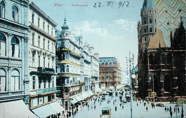 Postkarte, die den Stephansplatz und den Stephansdom in Wien darstellt von Austrian School