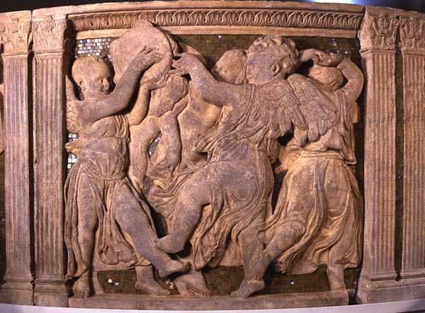 Post-Restaurations-Panel Nr. III vom Außenkanzel der Kathedrale von Prato von B. di Donatello and Michelozzo