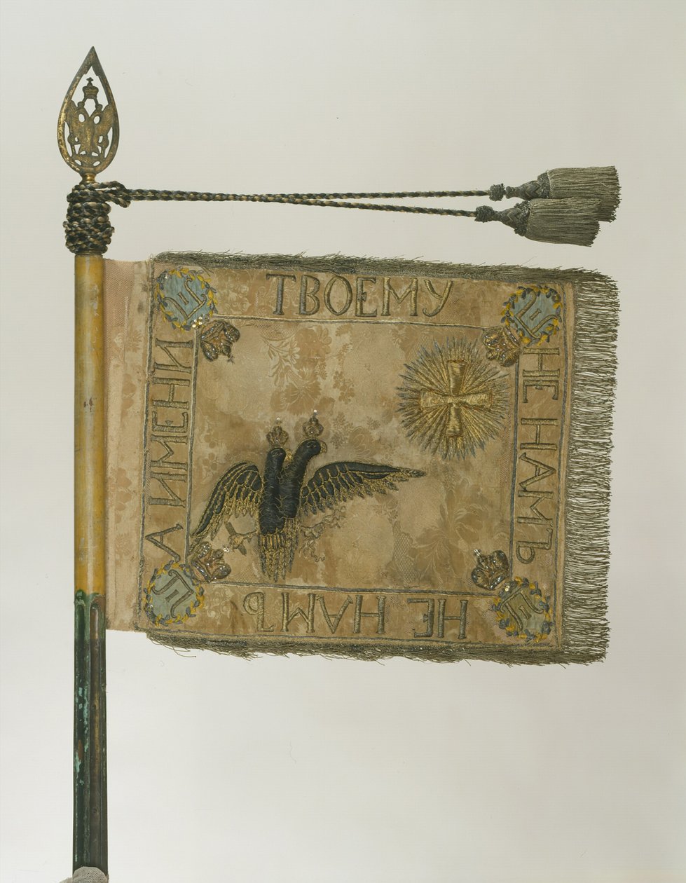 Standarte des Leibgardisten-Kürassierregiments Seiner Majestät, 1800 von Banners and Standards Flags