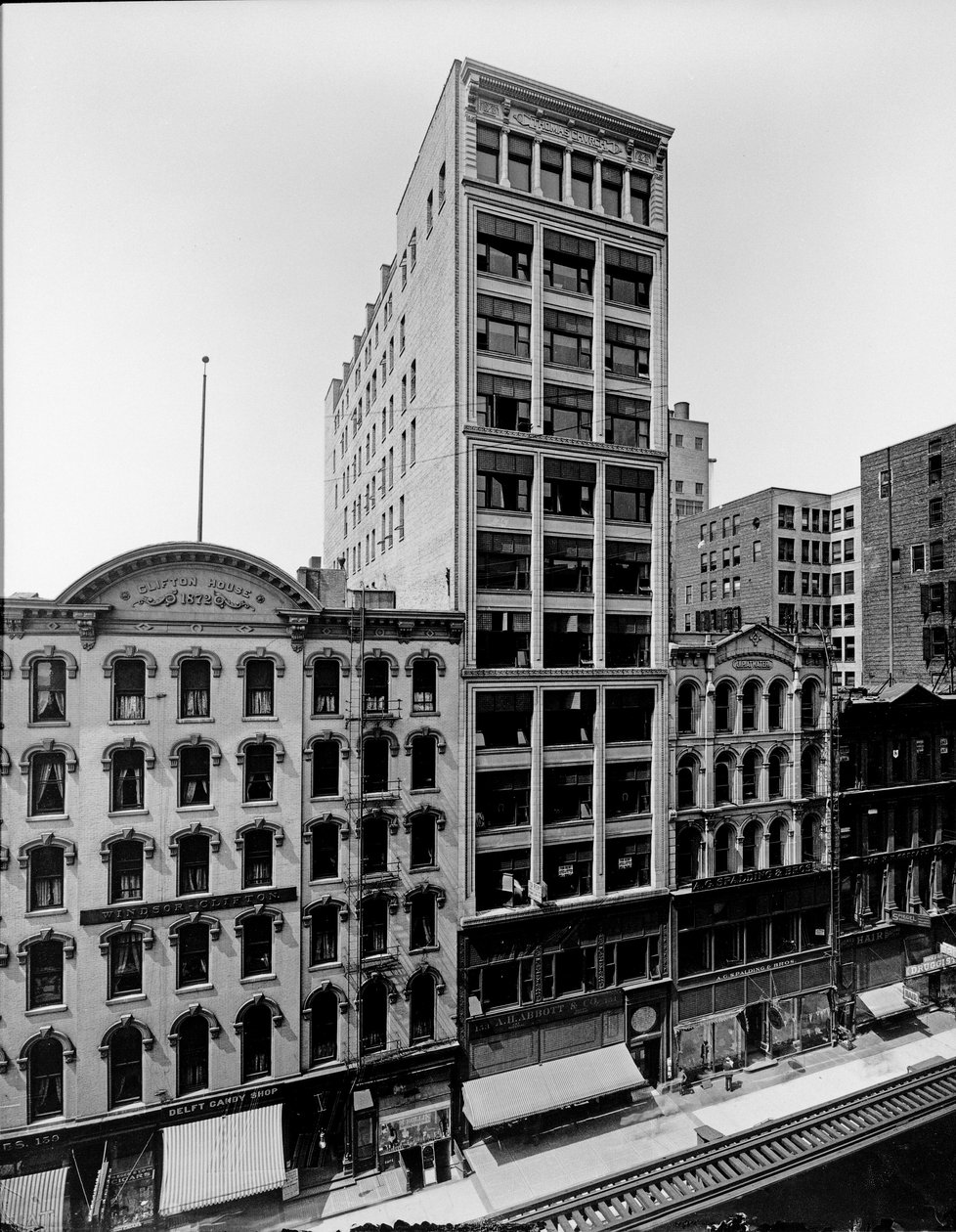 Clifton House, Thomas Church Gebäude und J. P. Atwater Gebäude, Chicago, Illinois, USA, ca. 1900 von Barnes and Crosby