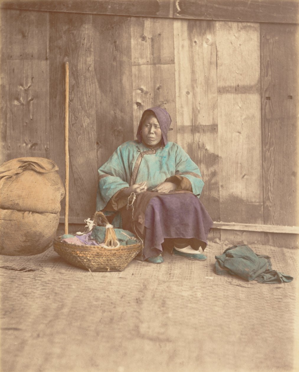 [Chinesische Frau mit Korb], 1870er Jahre von Baron Raimund von Stillfried