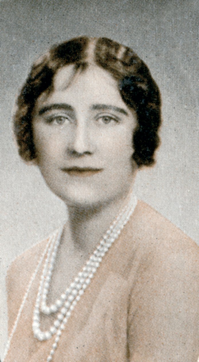 HRH Die Herzogin von York 1900-2002, 1935 von Bertram Park