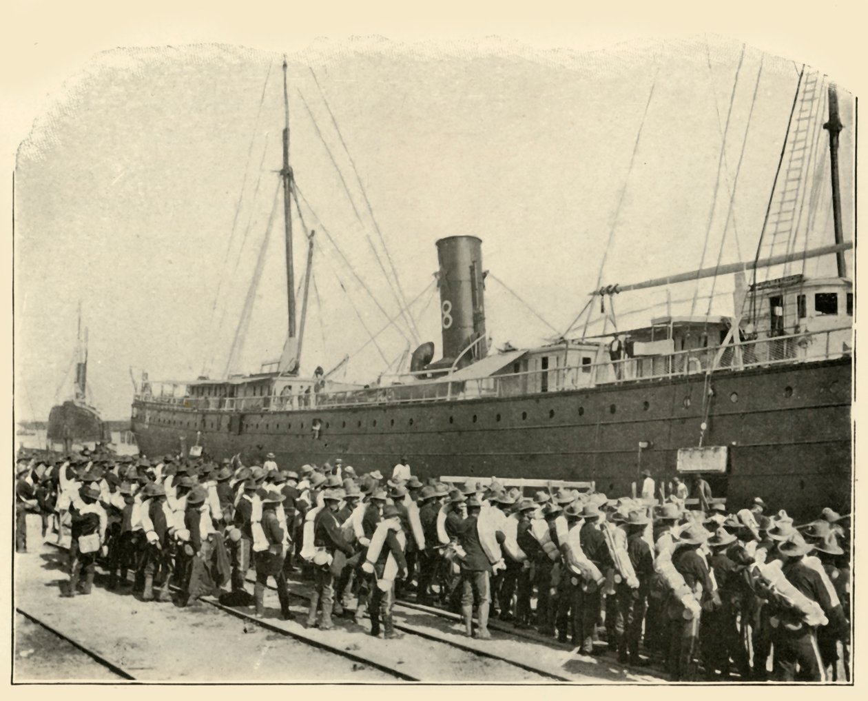 16. Infanterie beim Einschiffen, Spanisch-Amerikanischer Krieg, Juni 1898, 1899 von Burr McIntosh