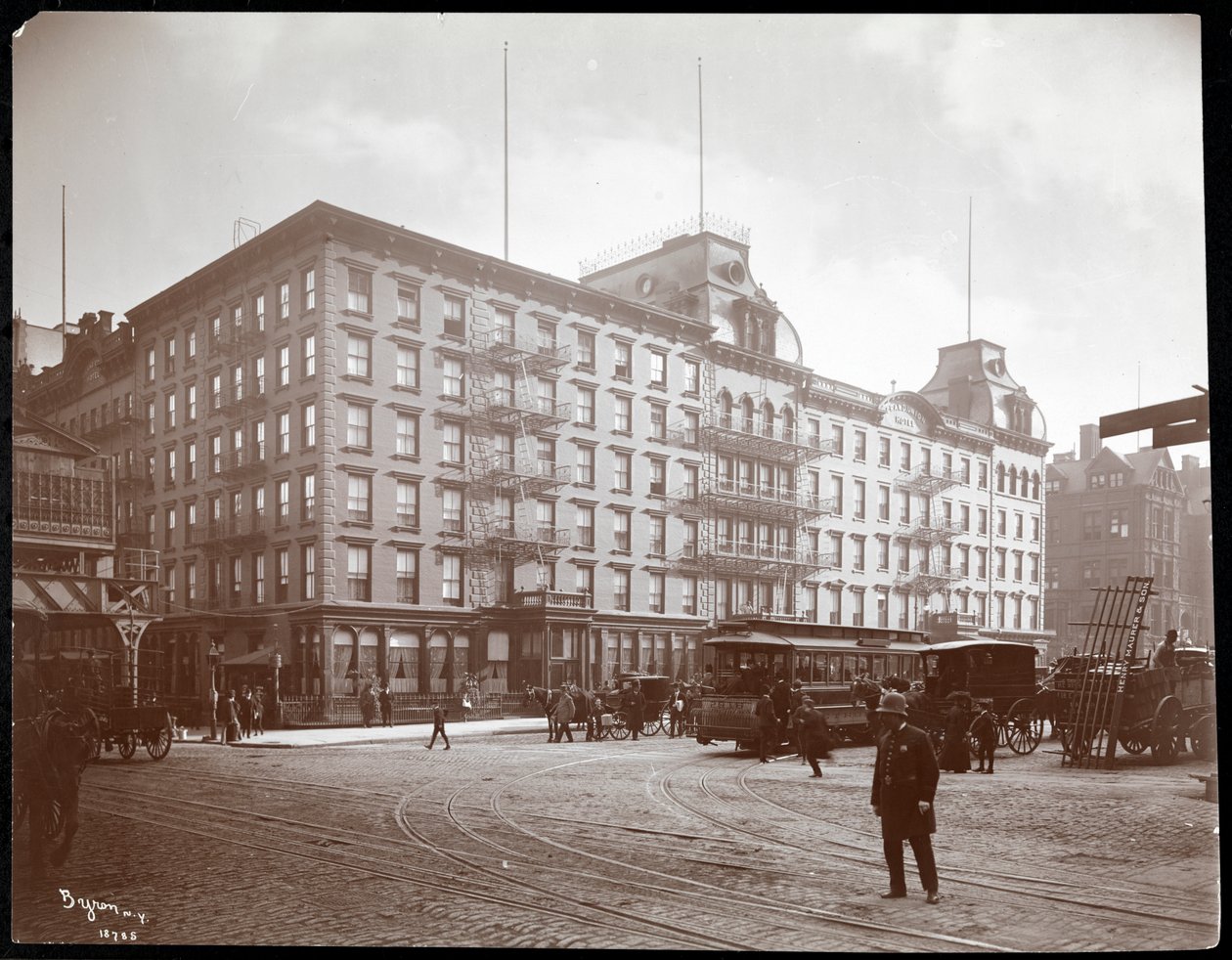 Das Grand Union Hotel an der 4th Avenue und 42nd Street, New York, 1904 von Byron Company
