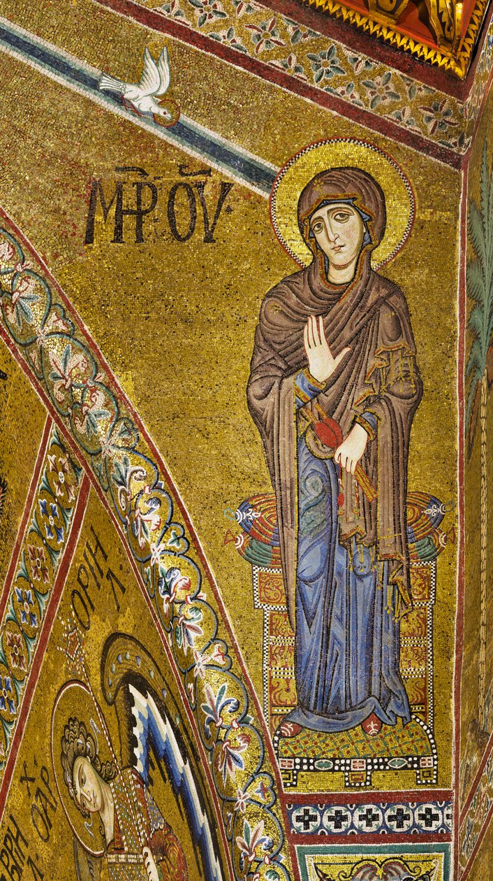 Apsis: Verkündigung der Jungfrau, byzantinisches Mosaik mit goldenem Hintergrund im Tympanon der Apsis von Byzantine