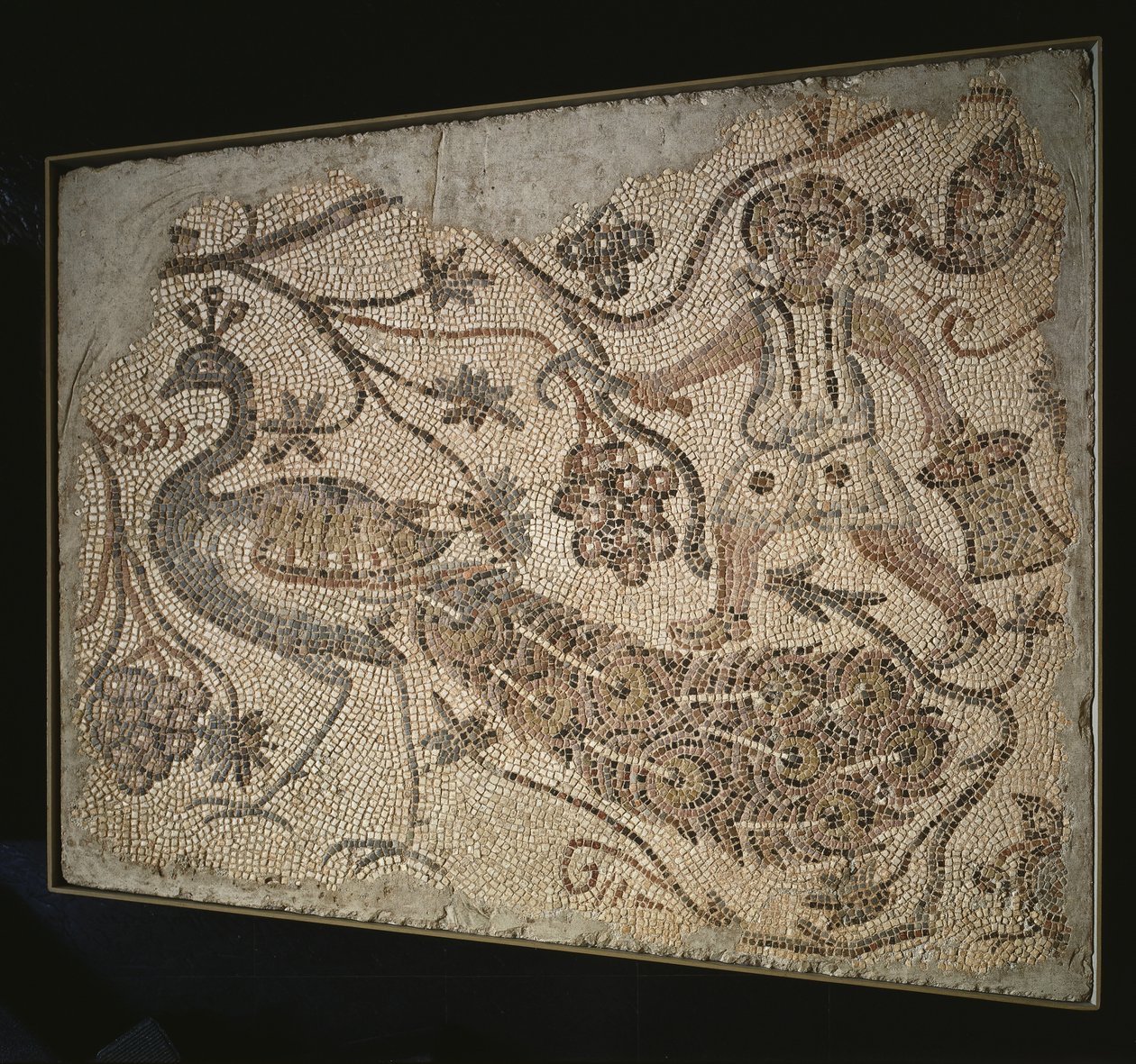Bodenmosaik-Panel: Traubenernte mit Pfau, 400er Jahre von Byzantine