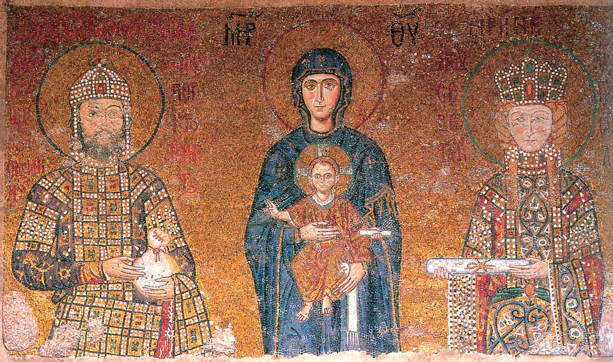 Die Jungfrau mit Kind zwischen Kaiser Johannes II. Komnenos und seiner Frau Irene von Byzantine Master.