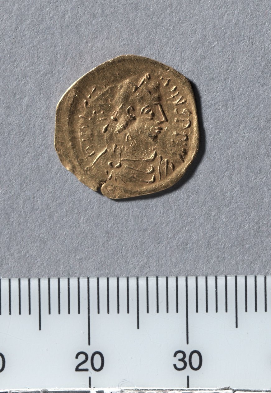 Halber Tremissis von Justinian I., Konstantinopel, 527-565 (Gold) von Byzantine School
