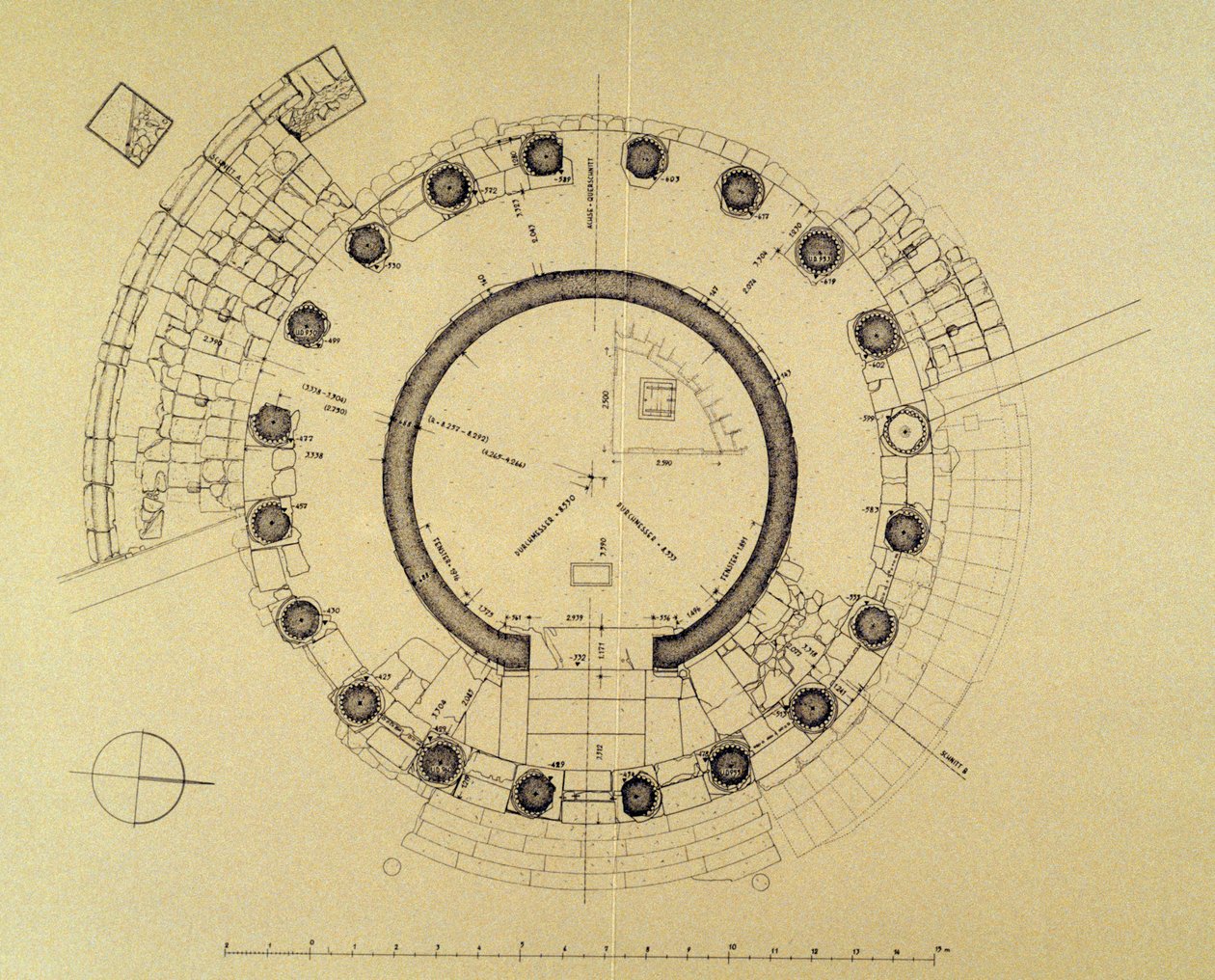 Grundriss des Tempels der Vesta oder des Herkules Victor, von dem deutschen Archäologen Friedrich Rakob (1931-2007) (Foto) von J.B. and Brown J. Rowbotham