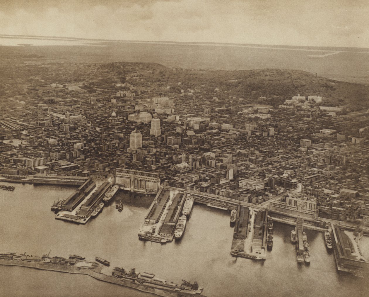Gesamtansicht von Montreal, Blick nach Norden von Canadian Photographer