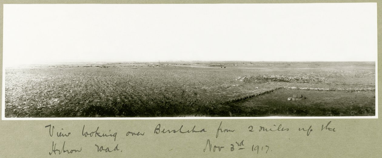 Blick über Beerscheba von zwei Meilen die Hebronstraße hinauf, 3. November 1917 von Capt. Arthur Rhodes