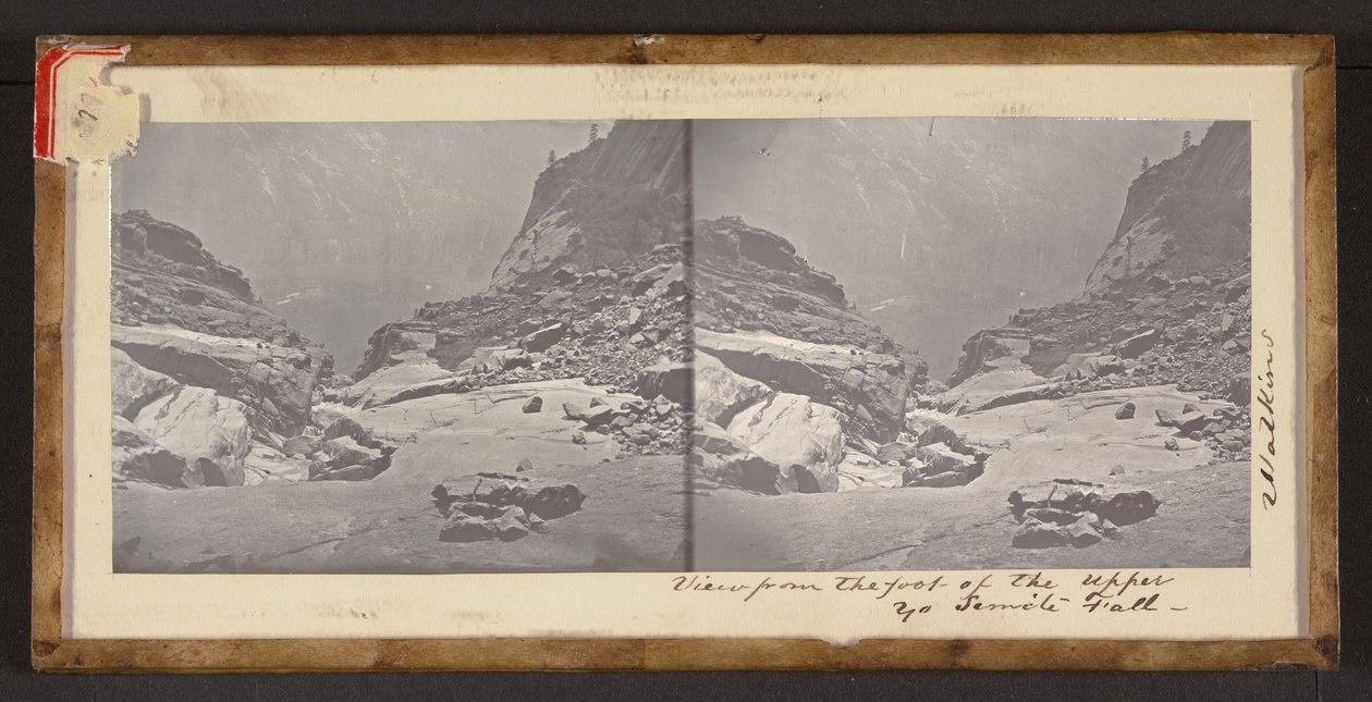 Blick vom Fuß des oberen Yosemite-Falls von Carleton E. Watkins