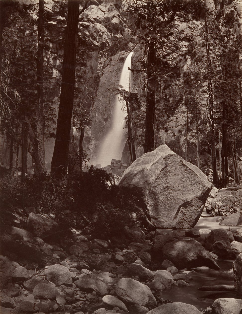 Unterer Yosemite-Fall, 1.600 Fuß, ca. 1872, gedruckt ca. 1876 von Carleton E. Watkins.