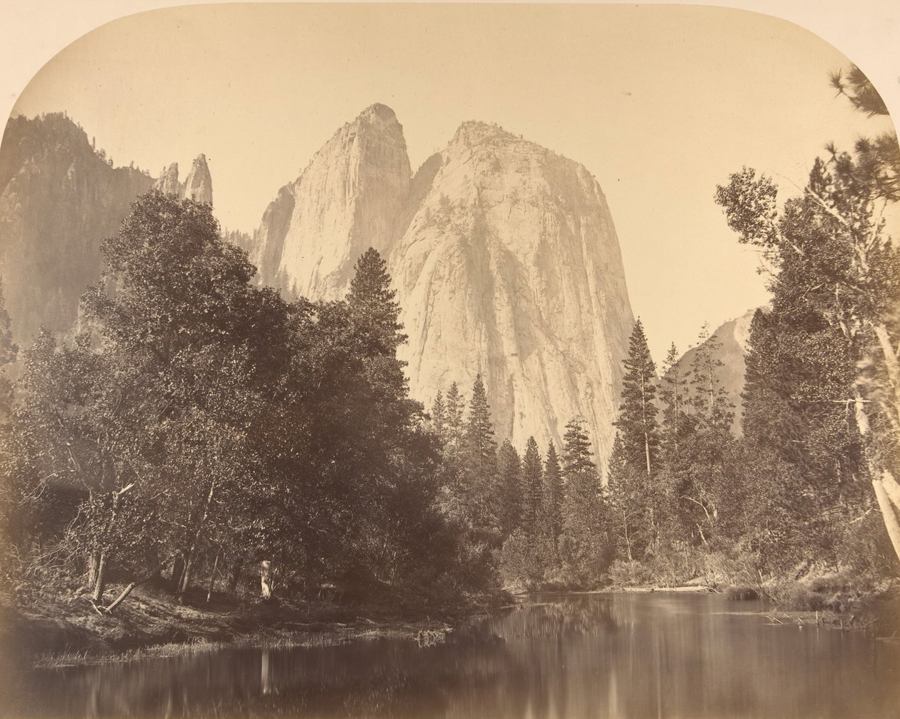 Cathedral Rock, Flussansicht, 1861 von Carleton Emmons Watkins