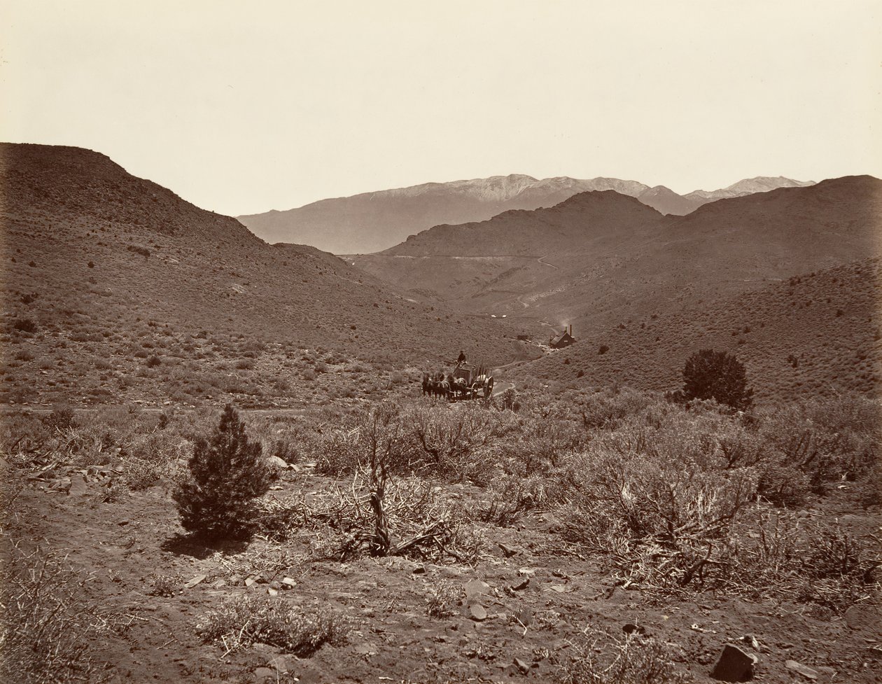 Sutro-Tunnelstraße nach Virginia City, 1875, gedruckt ca. 1876 von Carleton Emmons Watkins